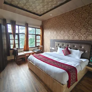 2* Hotel Magic Stays - Royale - Free Pickup From Railway Station